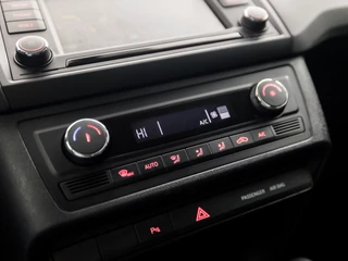 SEAT Ibiza (APPLE CARPLAY, NAVIGATIE, CLIMATE, XENON, STOELVERWARMING, GETINT GLAS, SPORTSTOELEN, CRUISE, PARKEERSENSOREN, NIEUWE APK, NIEUWSTAAT) - afbeelding nr 9