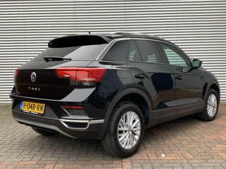 Volkswagen T-Roc Volkswagen T-Roc 1.5 TSI Airco Carplay Cruise Led NL Auto 2020 Origineel 92238 KM N.A.P 2 De Eigenaar Nieuwstaat - afbeelding nr 3