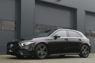 Mercedes-Benz A-Klasse Mercedes A-klasse 180 AMG Night Pakket Widescreen Lmv PrivacyGlass Camera Stoelverwarming Navi Uitstraling!! BJ2019 - afbeelding nr 9