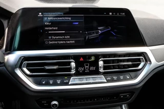 BMW 3 Serie BMW 3-serie Touring 330e - M-SPORT - CARPLAY - SFEERVERLICHTING - afbeelding nr 29