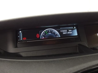 Renault Grand Scénic TREKHAAK / CAMERA / KEYLESS / NAVI / CLIMA / PDC / BLUETOOTH / CRUISE - afbeelding nr 26