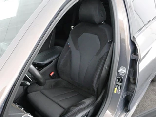 BMW 5 Serie BMW 5-serie 530e iPerformance M-sport | Schuifdak | Camera | Alcantara | Stoelverwarming | Carplay | Elektrische sportstoelen | Full LED | Navigatie | Live Cockpit - afbeelding nr 7