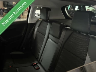 Peugeot 2008 Peugeot 2008 1.2 110 pk Allure | Pano | Clima | Cruise | CarPlay | Stoelverw. | PDC | 16