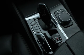 BMW 5 Serie BMW 5-serie 520i M-SPORT LASER MEMORY LEDER CAMERA SFEERVERLICHTING - afbeelding nr 26