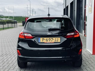 Ford Fiesta Ford Fiesta 1.0 Hybrid TITANIUM LANE ASSIS - LED - APP - PDC - afbeelding nr 6