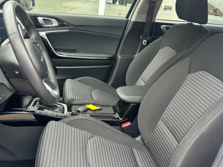 Kia Ceed Kia Ceed 1.6 GDI PHEV DYN+L. - afbeelding nr 14