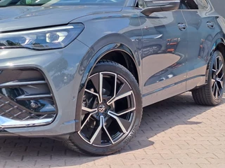 Volkswagen Tiguan Volkswagen Tiguan 1.5 eTSI R-Line Business | Pano | Trekhaak | Stoelverwarming | ACC | HUD | - afbeelding nr 56