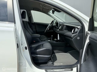 Toyota RAV4 Toyota RAV4 2.5 Hybrid AWD Exe aut. Leder, Dealer, AWD - afbeelding nr 17