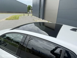 Peugeot e-208 Peugeot e-208 EV GT 350 50 kWh panorama dak Pearl White INCL BTW - afbeelding nr 8