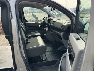 Opel Vivaro Opel Vivaro bestel 2.0 CDTI L3H1 Edition|AirCo|Navi|Trekhaak|3 Zits|2x Schuifdeur| Euro 6| - afbeelding nr 26