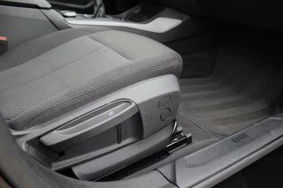 BMW 1 Serie ➡️ BMW 1-serie 116d F40 Executive Edition | 1e eigenaar | NL Auto | DAB | LED | Carplay | PDC | Cruise-control | Climate control | Sportstuur | Mistlampen | 16 inch - afbeelding nr 15