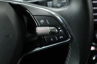 Škoda Superb Skoda Superb 1.4 TSI iV Business Edition Plus | Trekhaak | Stoelverwarming | Camera | Carplay | Virtual Cockpit | Keyless | Full LED | Memory | Navigatie - afbeelding nr 15