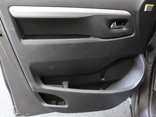 Toyota ProAce Toyota PROACE Electric Shuttle Long Extra Range Cool 75 kWh Navigatie Climate control Camera Parkeersensoren - afbeelding nr 16