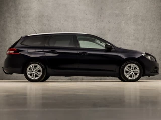 Peugeot 308 (PANORAMADAK, APPLE CARPLAY, NAVIGATIE, LANE ASSIST, GETINT GLAS, SPORTSTOELEN, CRUISE, PARKEERSENSOREN, LM VELGEN, NIEUWSTAAT) - afbeelding nr 4