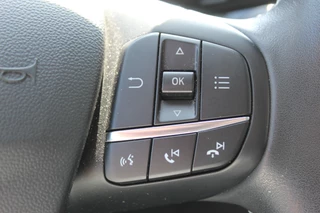 Ford Fiesta Ford Fiesta 1.0 EcoBoost Titanium , 100pk Climate control , Camera , Voorruit verwarming , Cruise control B en O audio , Park Asist , - afbeelding nr 14