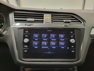 Volkswagen Tiguan Volkswagen Tiguan 2.0TDI 150pk Automaat Euro 6! - afbeelding nr 11