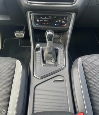 Volkswagen Tiguan Volkswagen Tiguan 1.4 TSI eHybrid 245PK 3xR-Line/HU - afbeelding nr 46