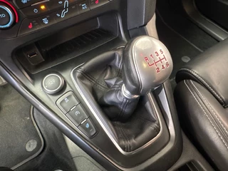 Ford Focus Ford Focus 2.0 Tdci ST-3 Leer Xenon Clima Navi Cruise Incl Garantie - afbeelding nr 26