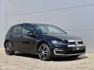 Volkswagen Golf Volkswagen Golf 1.4 TSI GTE Massage Camera LED Pano Leer PDC! - afbeelding nr 10