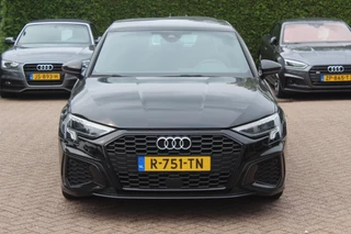 Audi A3 Audi A3 Sportback 30 TFSI S edition 32.429 km! / Virtual Cockpit / Apple CarPlay / Full LED / 17'' / Navigatie / Half leder / Parkeerhulp achter / ACC - afbeelding nr 8