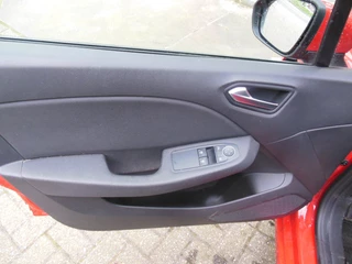 Renault Clio Renault Clio 1.0 TCe Zen Staat in DE KRIM - afbeelding nr 8