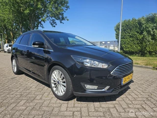 Ford Focus Wagon 1.0 Titanium Edition Nieuwe Apk!