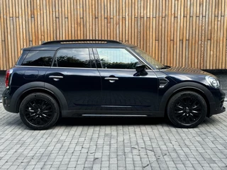 MINI Countryman Mini Countryman 1.5 Cooper Chili Automaat | Leer | Keyless entry | Climate Control | Navigatiesysteem | Apple CarPlay | LED verlichting | Getint glas | Harman/Kardon audio | Elektrische achterklep - afbeelding nr 32