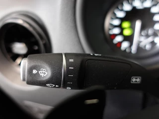 Mercedes-Benz Vito Mercedes-Benz Vito 114 CDI Lang Automaat Apple Carplay Camera Trekhaak Cruise control Airco Bluetooth - afbeelding nr 23