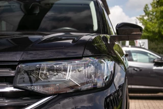 Volkswagen T-Cross Volkswagen T-Cross 1.0 TSI Life - All-in rijklrprs | Navi | Carplay | 16'' LM - afbeelding nr 25
