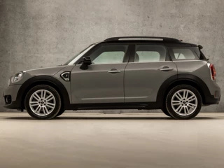 MINI Countryman 192Pk Automaat (GROOT NAVI, CLIMATE, LEDER, STOELVERWARMING, SPORTSTOELEN, LED KOPLAMPEN, ZWART HEMEL, CRUISE, NIEUWE APK, NIEUWSTAAT) - afbeelding nr 2