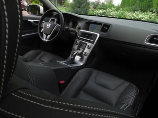 Volvo S60 Volvo S60 1.5 T2 122PK Nordic+ / R-Design / LED 2016 *NAP* - afbeelding nr 43
