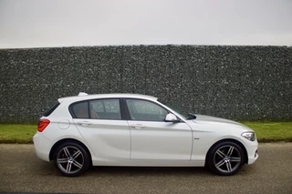 BMW 1 Serie BMW 1-serie 118i Sportline | Parelmoer Wit - Automaat - afbeelding nr 19