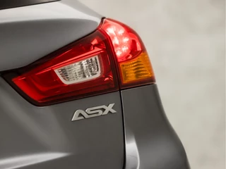 Mitsubishi ASX (NAVIGATIE, CLIMATE, CAMERA, GETINT GLAS, KEYLESS, XENON, SPORTSTOELEN, BLUETOOTH, CRUISE, NIEUWE APK, NIEUWSTAAT) - afbeelding nr 23