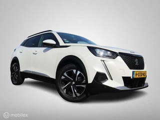 Peugeot 2008 Peugeot 2008 1.2PT 101 PK H6 Allure Navi 1/2Leer DonkerGlas 17
