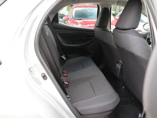 Toyota Yaris Toyota Yaris 1.5 Hybrid Active I Navi I Climate Control I Cruise Control - afbeelding nr 8
