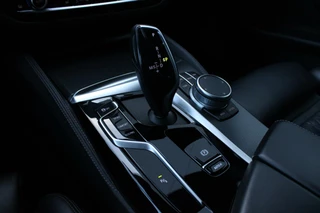 BMW 5 Serie BMW 5-serie Touring 520i M-Sport | Comfortstoelen | Org. NL - afbeelding nr 6