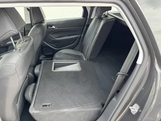Peugeot 308 Peugeot 308 SW 1.2 PureTech Allure Leder/alcantara Led koplampen Camera Cruise Navigatie - afbeelding nr 21