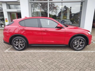 Alfa Romeo Stelvio Alfa Romeo Stelvio 2.0 T AWD Q4 SUPER AUT. Leder | Dodehoeksens. | Elek. achterklep | Camera - afbeelding nr 6
