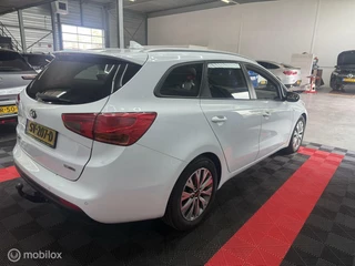 Kia cee'd Kia cee'd Sportswagon 1.0 T-GDi ComfortPlusLine Navigator - afbeelding nr 4