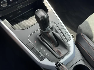 SEAT Arona Seat ARONA 1.0 TSI FR Online Led Leder/alcantara Camera Cruise Clima Afn trekhaak 18 inch+allseason - afbeelding nr 26