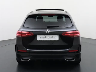 Mercedes-Benz B-Klasse Mercedes-Benz B-Klasse 180 AMG // Panoramadak // Camera // Augemented Reality // Carplay // Elek. Achterklep // Night Pakket // Cruise Control - afbeelding nr 36