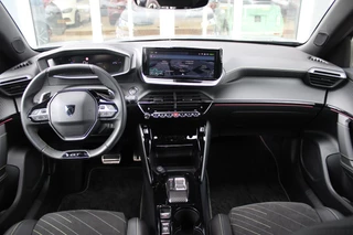 Peugeot 2008 Peugeot 2008 1.2 130PK AUTOMAAT GT PACK | NAVIGATIE | FULL LED KOPLAMPEN | DRAADLOZE APPLE CARPLAY/ANDROID AUTO | ADAPTIVE CRUISE CONTROL | CAMERA VOOR + ACHTER | CLIMATE CONTROL | LICHTMETALEN VELGEN 17