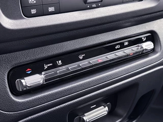 Mercedes-Benz Vito Mercedes-Benz Vito 116 CDI L2 PRO Trekhaak 2.5t Multibeam Led Achteruitrijcamera Parkeersonseren Cruise Control Betimmering - afbeelding nr 14
