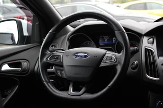 Ford Focus Ford Focus 2.3 RS  | Dealeronderhouden | Winterpack | Comforstoelen | Launch Control | - afbeelding nr 13