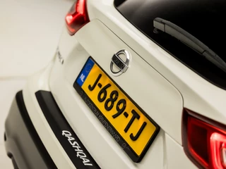 Nissan QASHQAI (PANORAMADAK, NAVIGATIE, CLIMATE, 360 CAMERA, STOELVERWARMING, SPORTSTOELEN, KEYLESS, LED KOPLAMPEN, NIEUWSTAAT) - afbeelding nr 30