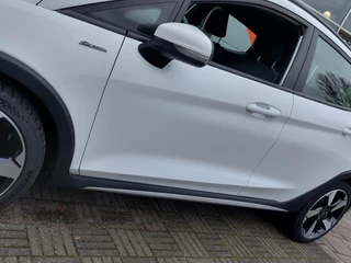 Ford Fiesta 1.0 EcoBoost 95pk Active X | Origineel NL | Navi + Apple Carplay+Android Auto | B&O Sound | Clima | Cruise | Led Koplampen | Keyless Entry | Pdc | Rijstrook+Licht+Regensensor | 17''lm - afbeelding nr 41