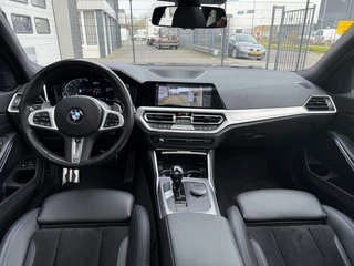 BMW 3 Serie BMW 3-serie Touring 330e xDrive M-Sport LAZER PANORAMADAK LEER - afbeelding nr 2