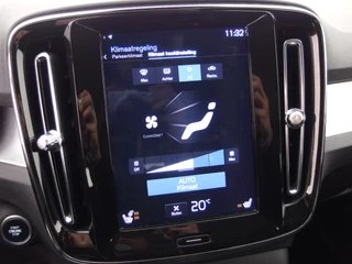 Volvo XC40 AUTOMAAT / TREKHAAK / FULL LED / STOELVERW / CARPLAY / CAMERA / NAVI / CLIMA / NL-AUTO - afbeelding nr 13