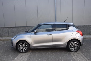 Suzuki Swift Suzuki Swift 1.2 Style Smart Hybrid | Apple carplay/android | Lichtmetalen velgen | Parkeersassistent | - afbeelding nr 5