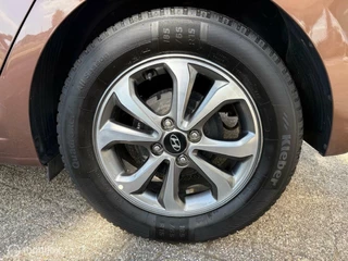 Hyundai i20 Hyundai i 20 75 PK COOL 12 MND BOVAG RIJKLAAR PRIJS - afbeelding nr 6
